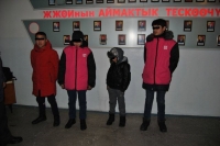 Сузак районунда түн ичинде сим-карта сатып жүргөн өспүрүмдөр кармалышты