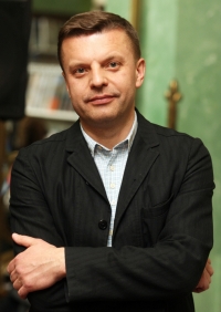 ЖЫЛНААМА, 26-ЯНВАРЬ: Орусиялык журналист, телеалпаруучу Леонид Парфёнов 56 жашка толду