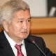 Феликс Кулов президенттин талапкерлердин бирине үгүттөгөнү туура эместигин айтат