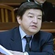 Депутат Акылбек Жапаров Кыргыз өлкөсүнө келгендерге конок экенин билдирген төш белги берүүнү сунуштады