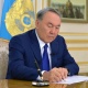 Назарбаев казак алфавитин латын тамгаларга өткөрүү боюнча буйрукка кол койду