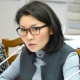 Депутат өкмөт мүчөлөрүнөн мугалим, дарыгерлерге мамлекет тарабынан эмне үчүн турак жай берилбей турганын сурады