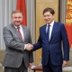 Сапар Исаков Беларустун премьер-министри Андрей Кобяков менен жолукту