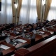 Депутаттар Жогорку Кеңештин алдына митингге чыккандардын талабын угууну сунуштады