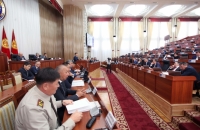  Депутаттар чийки заттарды чет өлкөгө алып чыгууга бажы төлөмдөрүн киргизүүнү сунушташты
