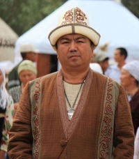 ЖЫЛНААМА, 13-НОЯБРЬ: Мындан 4 жыл мурун шоумен, тамада Бакыт Букаев киши колдуу болуп каза болгон