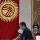 Сооронбай Жээнбековдун президенттик кызматка киришүү аземи өтүүдө