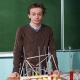 "Физрук" сериалы аркылуу таанымал орусиялык актёр Евгений Кулаковдун уулу үчүн соттолуп кетиши мүмкүн экендиги айтылууда