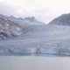 ЭЛДИК ВИДЕО: Швейцарияда мөңгүлөр эрибеши үчүн үстүн кездеме менен жабышат