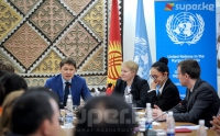Сапар Исаков аялдарга карата зомбулук көрсөтүү көйгөйүн чечүү үчүн эмне кылуу керектигин айтты