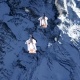 ЭЛДИК ВИДЕО: Француз экстремалдары 4 миң метр бийиктиктен секиришти