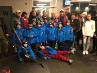 Кыргыздын жаш хоккейчилери АКШда өтүп жаткан "Barrington Ice Arena 2017" Кубогунда Чикаго шаарынын курамын жеңип алышты