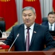 Жогорку Кеңештин жаңы депутаты Закир Шарапов ант берди