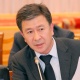 Жогорку Кеңеш Аскарбек Шадиевди биринчи вице-премьер кызматына шайлады. Ал депутаттык ордун да сактап калат