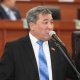 Депутат: "Чыңгыз Айтматовдун туулган күнүндө "Ата-Бейитке" бийликтен бир да адам келген жок"