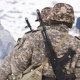 22 жаштагы жоокер өзүн атып каза болду
