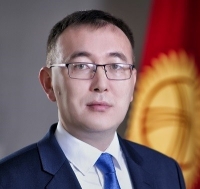 Толкунбек Абдыгулов вице-премьерлик кызматтан бошотулду