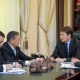 Өкмөт башчы "Кыргызмунайгаздагы" көйгөйлөрдү чечүү үчүн сунуштарды кароого киргизүүнү тапшырды