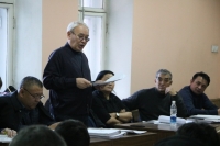Исаевдин сотунда айыпталуучу: "Мен жатакананы жери менен бирге мыйзамдуу сатып алгам. Мага коюлган айып негизсиз"