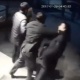 Бишкекте 21 жаштагы тургунду сабаган эки милиция кызматкери кармалды
