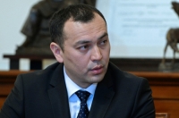 Коргоо кеңешинин катчысы: "Коррупция менен күрөшүүдө мамлекеттик мекемелер тоскоолдук кылып жатышат"