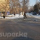 Бишкекте эскилиги жеткен мамы тротуарга кулап, тургундарга кооптуу абал жаратты