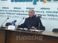 "Ысык-Көлдө баласынын көзүнчө келинди зордуктады" деп айыпталган жарандын туугандары сот чечимине нааразы