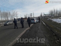 Өзгөн районунда жөө адамды сүзүп, окуя болгон жерден из жашырып кеткен айдоочу изделүүдө