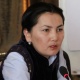Салянова: "Жашы жете электерге нике кыюуга тыюу салган мыйзам тууралуу түшүндүрүү иштери башталды"