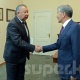 Алмазбек Атамбаев өзгөчө кырдаалдар министри Кубатбек Бороновду кабыл алды