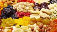 Орусияда чек арачылар Кыргыз өлкөсүнөн бара жаткан 20 тонна кургатылган жемишти өткөрбөй коюшту