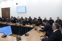 Кенчилер Чоң-Алай жана Чаткал районунун тургундарына кар тазалоочу техникаларды беришет