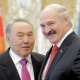 Назарбаев Лукашенкого телефон чалып, Кыргыз мамлекети менен Казакстандын ортосундагы көйгөйлөрдү айтып берди