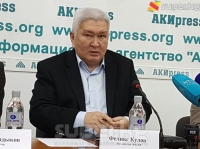 Феликс Кулов президенттикке талапкерлерге кеңеш берди