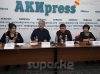 Юрист: "Бакиевдердин жакындарына тиешелүү мүлк боюнча документтер жасалма экени далилденип жатат"