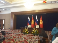 Владимир Путин менен Алмазбек Атамбаевдин жолугушуусу күтүлүүдө