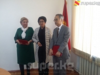 Ден соолугунун мүмкүнчүлүгү чектелген жарандарды дарылоо борборуна 3 миллион сомдой жардам берилди