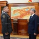Президент Алмазбек Атамбаев ички иштер министри Улан Исраиловду кабыл алды
