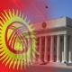 ӨКМӨТ ЖООП БЕРЕТ: "Үйүбүздө түстүү сыналгыбыз бар болгон үчүн балдарга жөлөк пул албай калабызбы?"