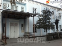 "ЭЛДИК КАБАРга" жооп: "Жалал-Абад шаарындагы 1-поликлиника урачудай абалда эмес" дейт медицина борборунун жетекчиси