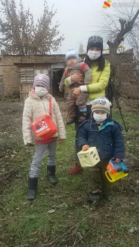 Жолдошу 3 баласы менен таштап кеткен Алтынай: "Балдарым атасынын кордугунан коркуп, элден качып калышты"
