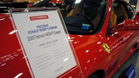 Дональд Трамп айдаган Ferrari F430 унаасы 270 миң долларга сатылды