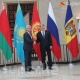 ЕАЭБге мүчө мамлекеттердин башчылары тар чөйрөдө сүйлөшүү жүргүзүүдө