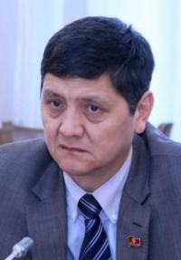 БШКнын мүчөлөрү жетекчисине "биз менен макулдашпай туруп сөз сүйлөбөңүз" деп эскертишти