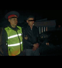 Эки окуучуну сүзүп качып кеткен деп шектелген айдоочунун көрсөтмөсү