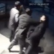 Бишкекте 21 жаштагы шаар тургунун сабаган эки милиция кызматкеринин иши кыскартылды