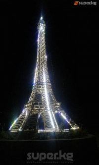 Аксы районунун Кош-Дөбө айыл аймагында 12 метрлик "Эйфел" мунарасынын үлгүсү курулду