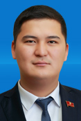 Айнектери караңгылатылган унааны минип жүргөн 23 жаштагы депутатка 2 миң сом айып пул салынды