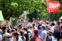 АКШда шарият мыйзамдарын жайылтууга каршы митинг өттү