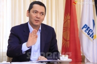 Өмүрбек Бабанов "Таза коом" долбоору боюнча оюн айтты